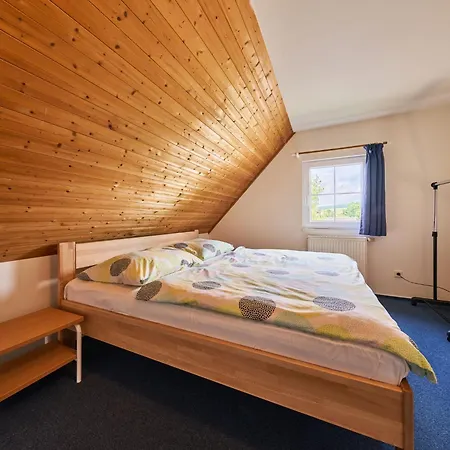 Hill 36 By Interhome Feriehus Cista (Hradec Kralove)