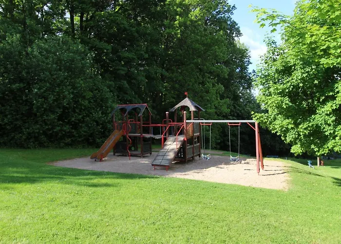 Semesterbostad Hill 36 By Interhome Cista (Hradec Kralove)